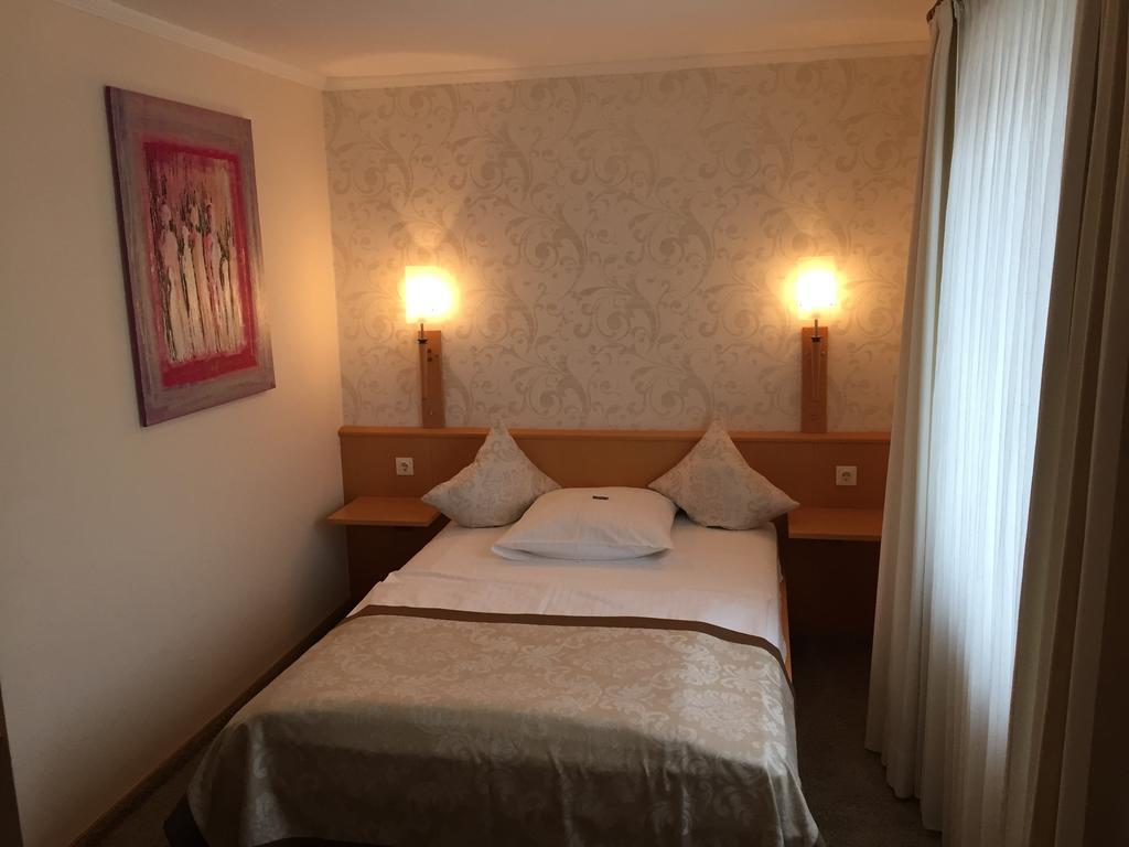 ברסנברוק Hotel Restaurant Zum Heidekrug חדר תמונה