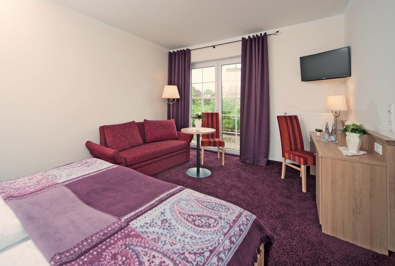 ברסנברוק Hotel Restaurant Zum Heidekrug מראה חיצוני תמונה